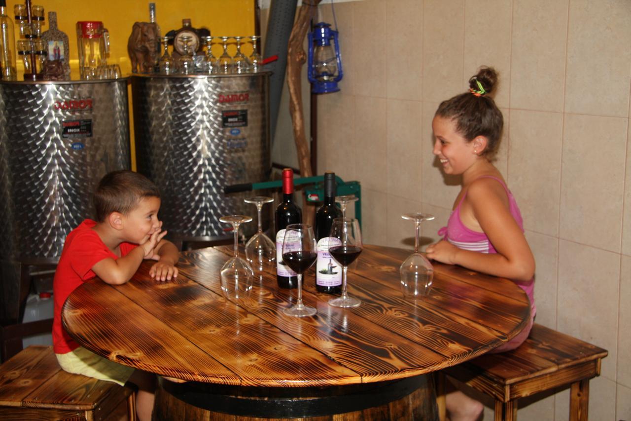 Vrzina Farm House Skadar Lake Virpazar Eksteriør billede